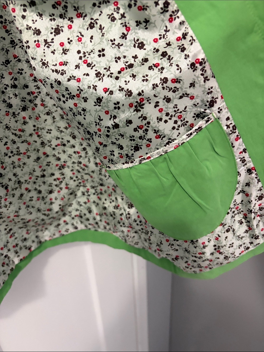 Talbots Bright Green Utility Jacket with Chest Pockets - Picture 6 of 7